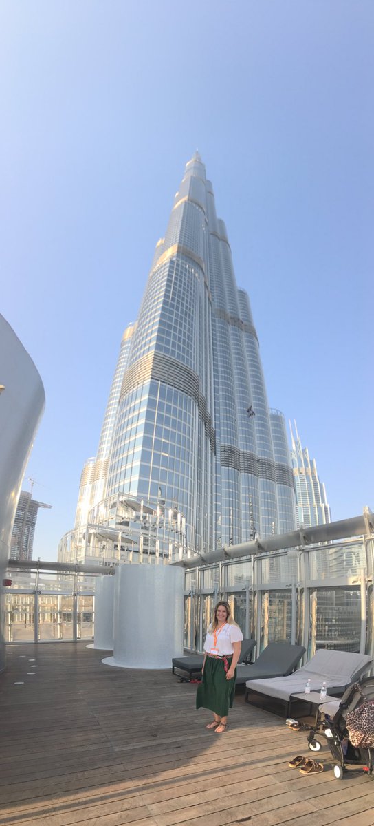 PopMyEvent's tweet image. Miss Pop My Event at Dubaï ✨🌟#topoftheWorld #dubai #mifdubai #mifdubai17 #burjkhalifa #eventprofs #meeting #meeting #popmyevent #ilovemyjob