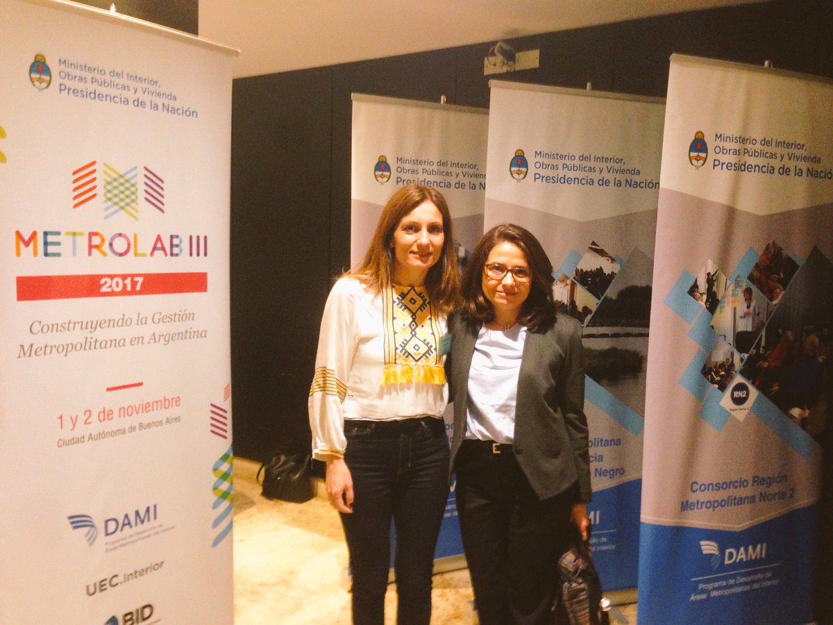 SoleIglesiasOk's tweet photo. En la segunda jornada del #MetroLabArg 2017 junto a Mabel Martin, Coordinadora Ejecutiva UEC. https://t.co/6UG4Sh63Ui