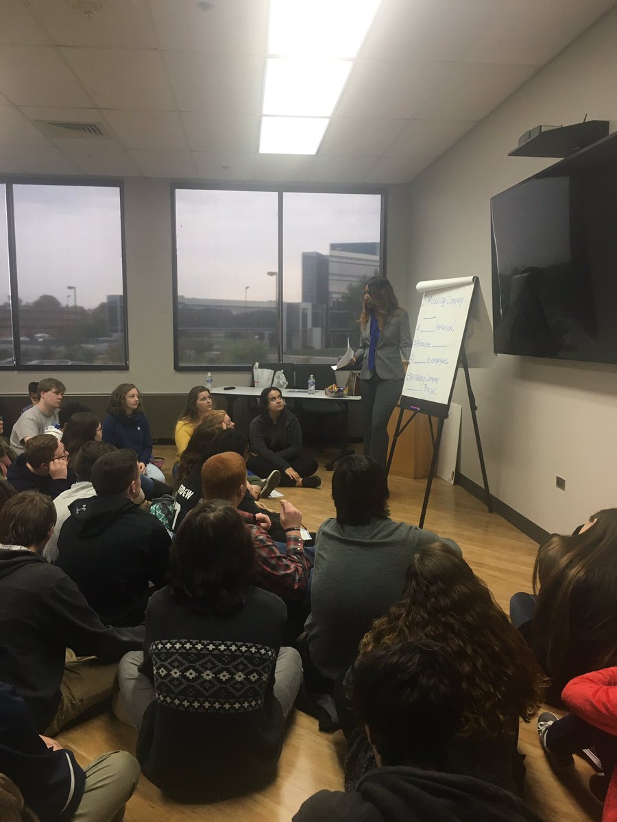 KCAlva's tweet photo. Great trip w/ Mahle Ind. to research high school career exploration. Thank you @EastmanChemCo for hosting us. #industryandeducation 💪 https://t.co/magNiMEiZL
