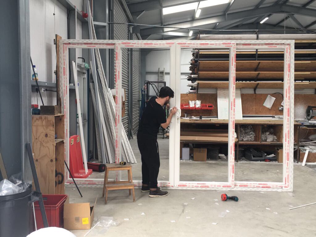 PatioMaster's tweet photo. Hard at work at @PatioMaster HQ! Lot's of new orders for our super amazing #patio #doors! Get a FREE quote https://t.co/AyYnQtqyQm https://t.co/pZ4y9Mu0S8