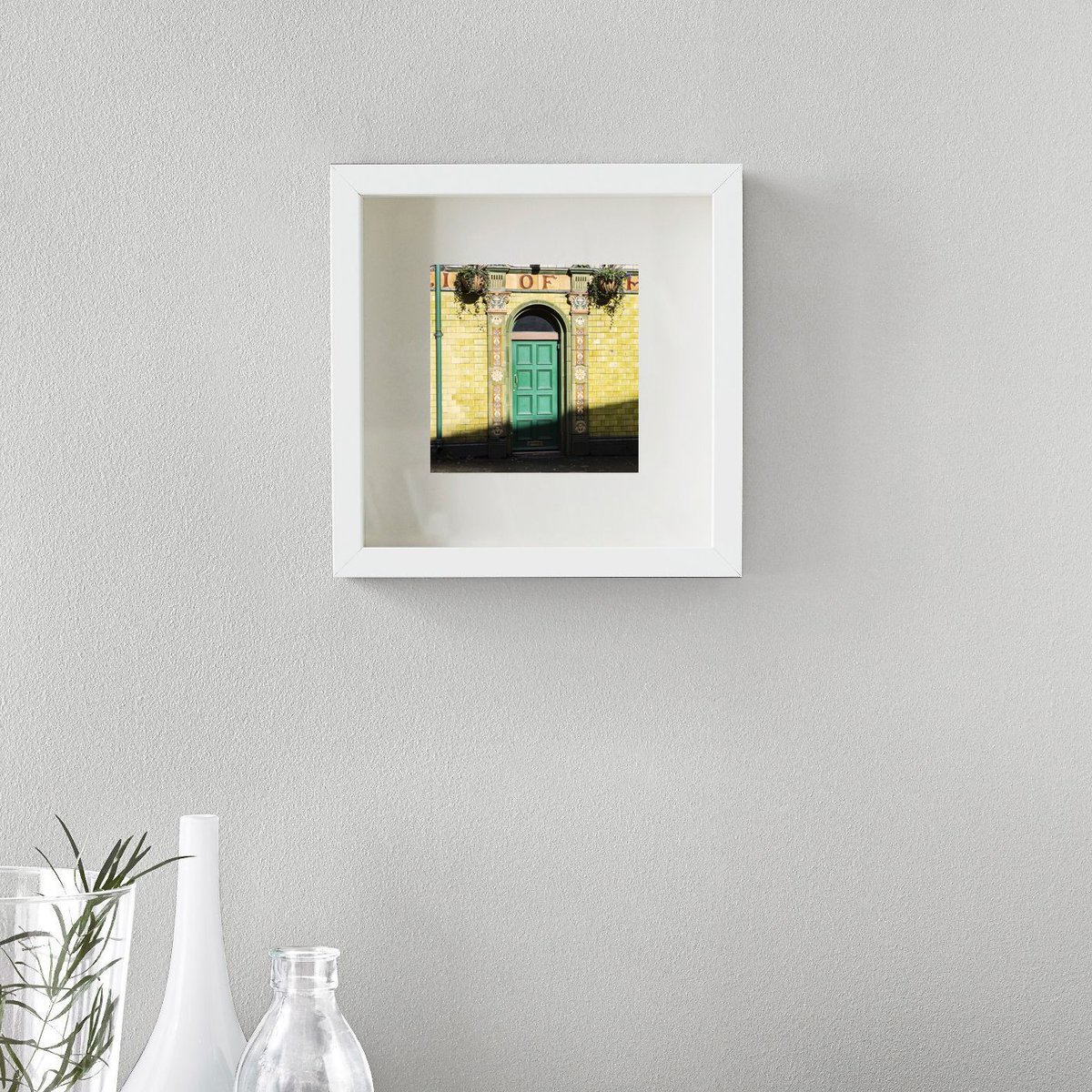 paul_grogan's tweet photo. NEW #micromanchester collection 3 different images to choose from
Peveril of the Peak | Micro Manchester Series https://t.co/uSDPZRA3Jy https://t.co/BuYXZ0kJot