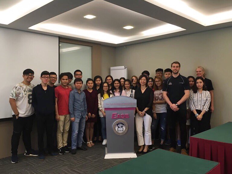 willfuller1's tweet photo. Visits to EASB and Dimension campuses completes my trip to  India and Singapore for the @CardiffMetSU partner tour, amazing experience! 🇮🇳🇸🇬 https://t.co/7vVdLYHP8t