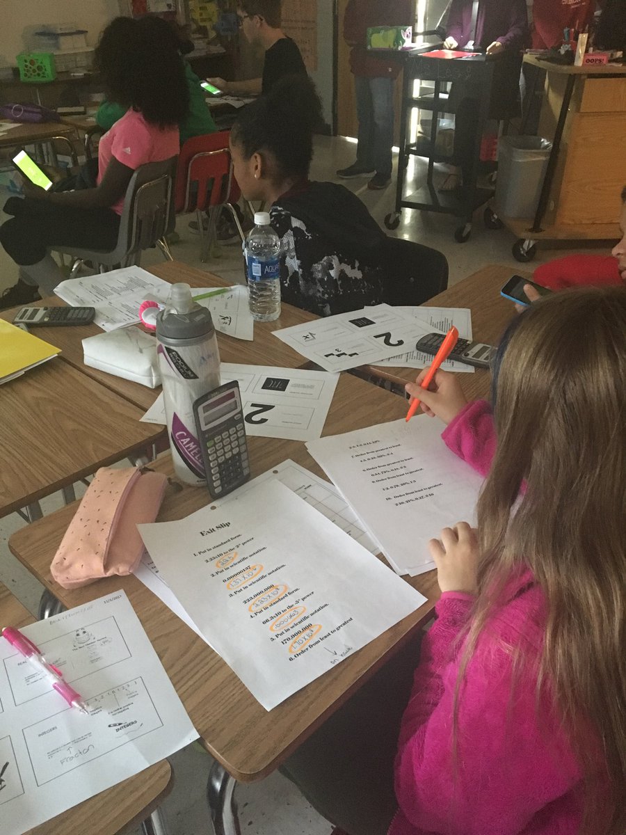 aleeGMSmath's tweet photo. Ss checking an exit pass they created! #gmsQ1Mathprojects https://t.co/M9yvahMuYF