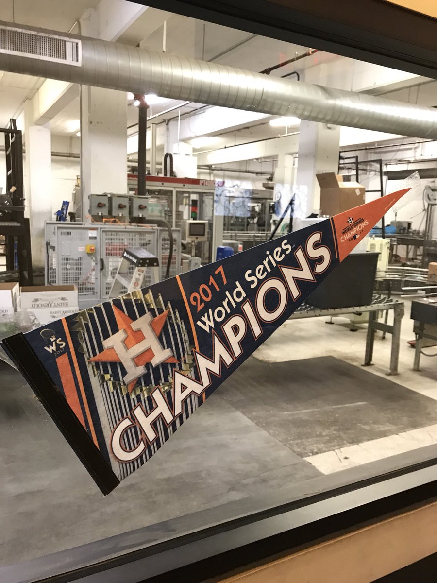 SaintArnold's tweet photo. Somebody on our bottling line crew probably stood in line for a while last night. https://t.co/noM3ctROVe