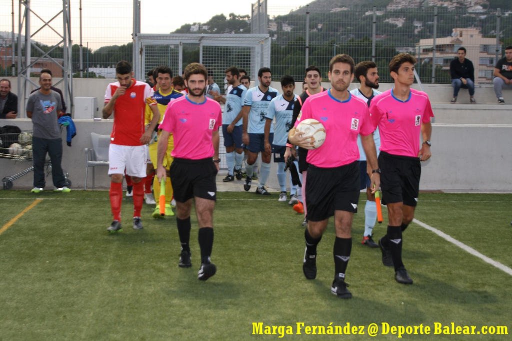 cdsancayetano's tweet photo. ¡Este equipo tiene "peguera"!

4 goles marcó el #Amateur en su visita a Paguera. Y lo mejor, no encajó ninguno. Aspiran a lo más alto. https://t.co/3XeQ2mj85Z