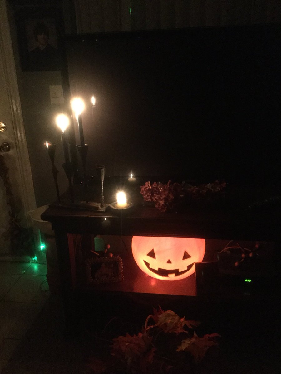 ibchilly's tweet photo. #Halloween2017 https://t.co/xhLeehJBak