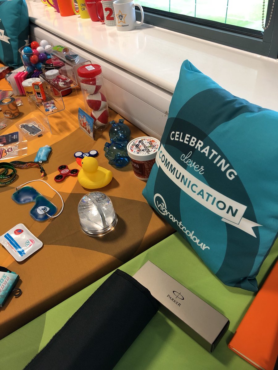 Vibrant_Colour's tweet photo. A big thank you to all our #celebcomm visitors, and our speakers @deanlynn @gordonglenister and @Rhetonic for a great morning! https://t.co/UQ8KysOILA