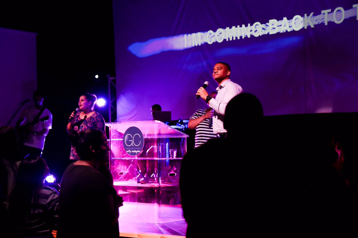 WEDNESDAY NIGHT LIVE was on another level last night 🔥🎉

Ethan Jacques Salo preached such truth and wisdom!

#Family