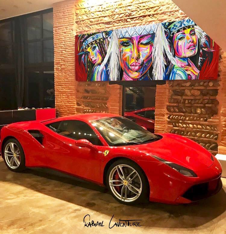 Another picture with my big painting sold 👌🏻. In situation in the Collector’s house ✨ ! #ferrari #raphaellaventure #art #popart #ibiza