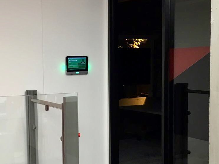 PixelGlobalAV's tweet photo. Meeting Room Booking & Desk Booking System has never been easier!
#NewLondonShowroom #PixelGlobalAV #UnifiedComms
Contact us for a preview! https://t.co/8d76CcIUDH