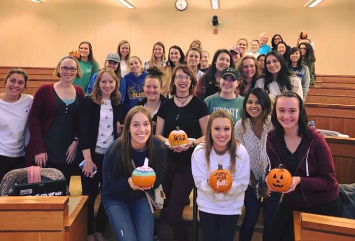 PurdueWIB's tweet photo. Had so much fun at our member development meeting painting pumpkins and playing jeopardy! https://t.co/IhZqFrbKDW