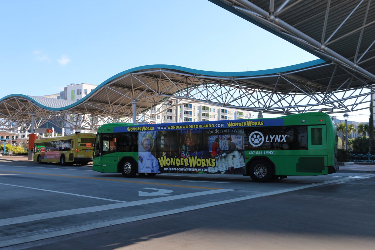lynxbusorlando's tweet photo. Don't forget it's #TryTransitThursday! Which means LYNX bus and NeighborLink services will be fare-free! #MobilityWeekCFL https://t.co/FCdL3dlCVP