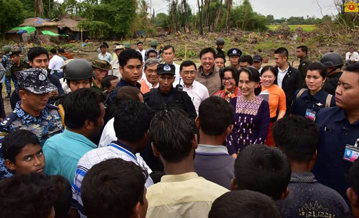 #Rakhine Chief Minister posts pics of #Myanmar #AungSanSuuKyi visiting #Sittwe and says she'll also visit Maungdaw where attacks happened