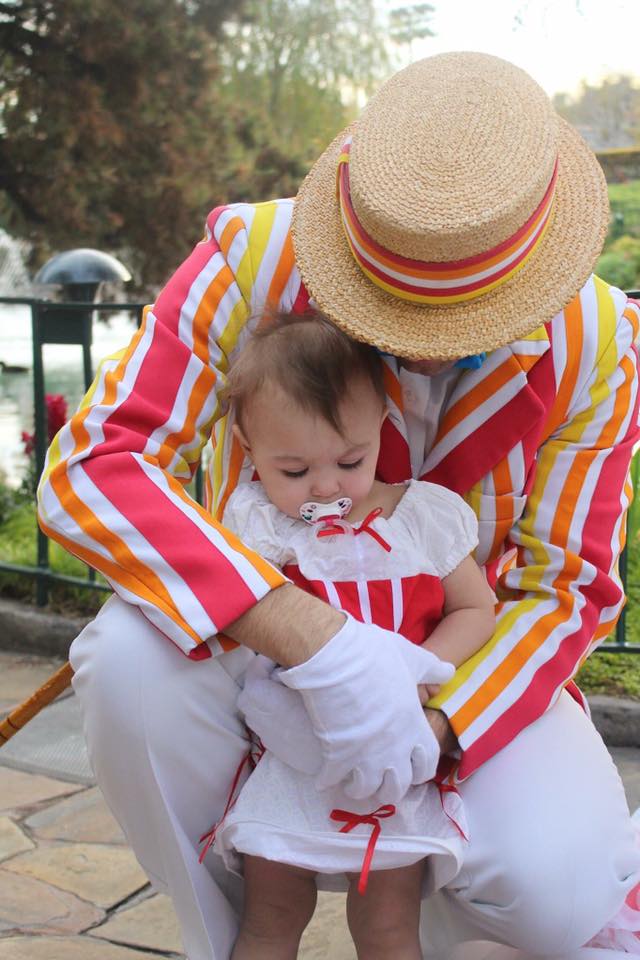 FairyGdMtherMKD's tweet photo. A spoon full of sugar? @MaryPoppins @WaltDisneyWorld @DisneyParks @TheDisneyBlog #MKD #MKDGen2 #dressup #tinycosplay #Dapperdays #dress https://t.co/oieHFRrWxl