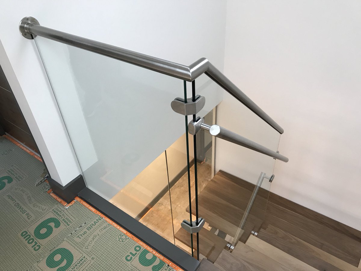 evansfab's tweet photo. Floating stairs fabricated and installed. With Stainless steel handrails https://t.co/pZdDvjYC1H