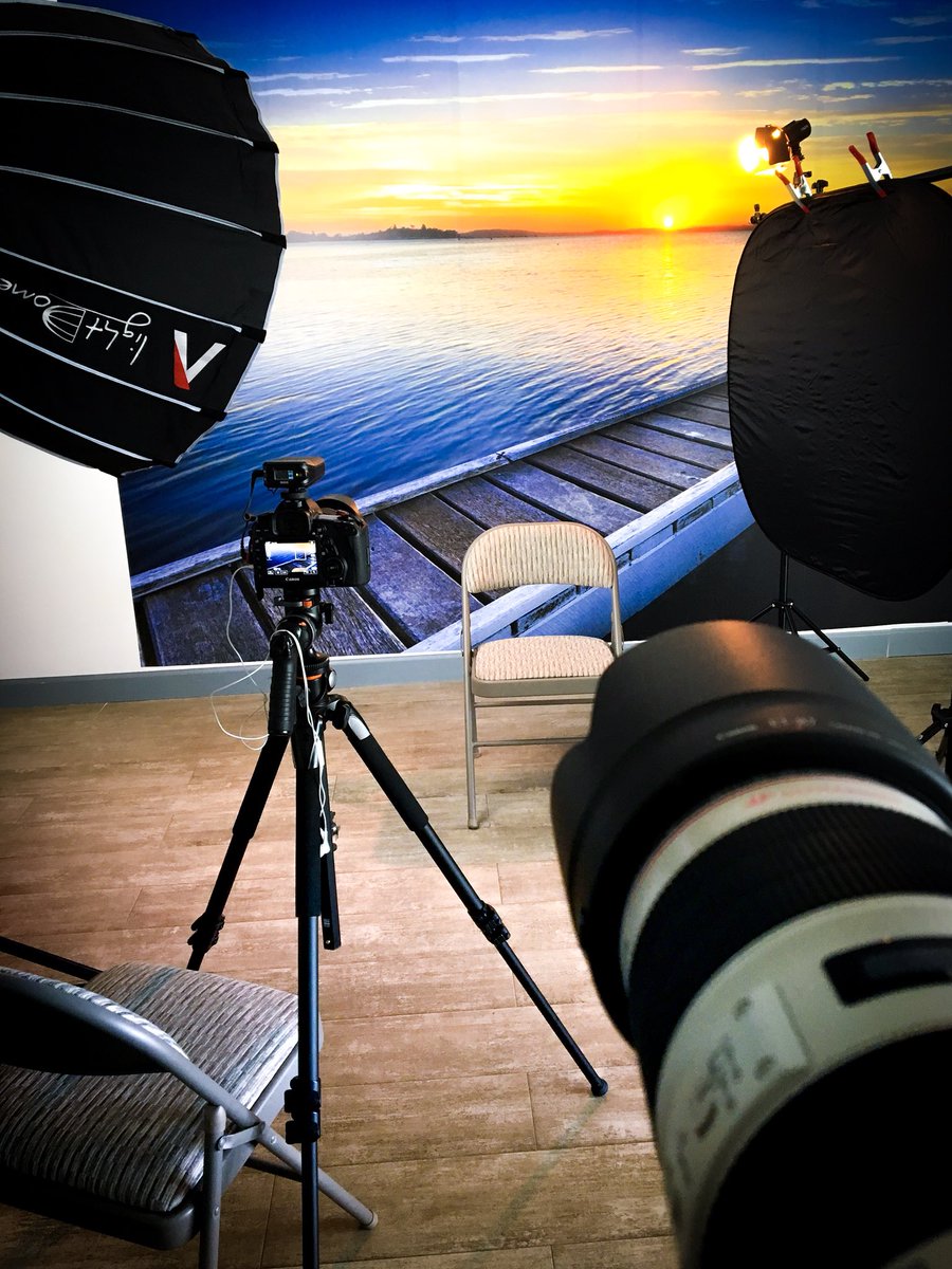 305MediaS's tweet photo. Ready✅ Marketing Campaign 3.0 #interview #socialmedia #digitalmarketing #305mediasolutions 📷🎥🎬 https://t.co/WAjYS0fHVH
