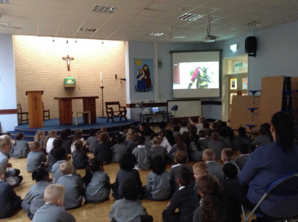StBernsPrimary's tweet photo. #operationouch #yearone @WestMidsFire #makinglearningfun #mrscolcloughssister https://t.co/XdgOjWws1G