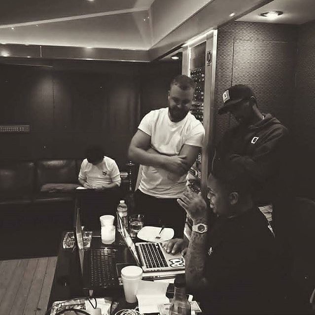 sazwhittle's tweet image. I like this a lot #AlbumMaking #NewSongs #CantWait #GoingToBurstWithExcitement
