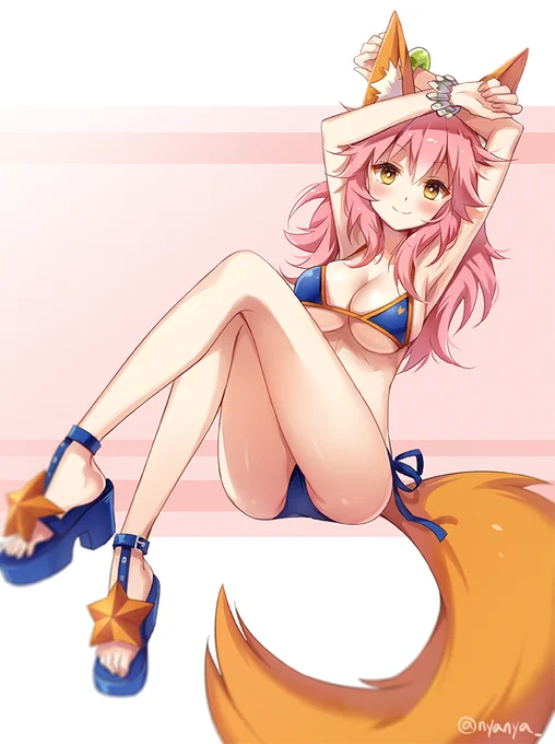以前描いたタマモちゃんサマー色塗った😚 