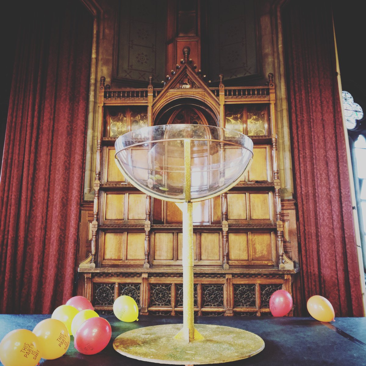 Giant_glass's tweet photo. At the stunning #manchestertownhall last week #prophire #giantmartiniglass https://t.co/6f6FdCFIYv