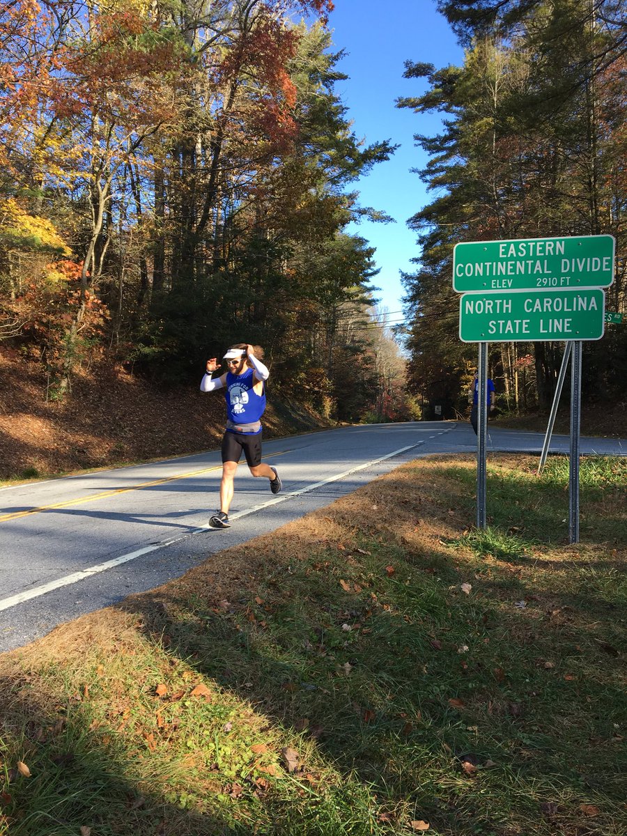 RunForRivers's tweet image. The Wildman is off! #RunningForRivers