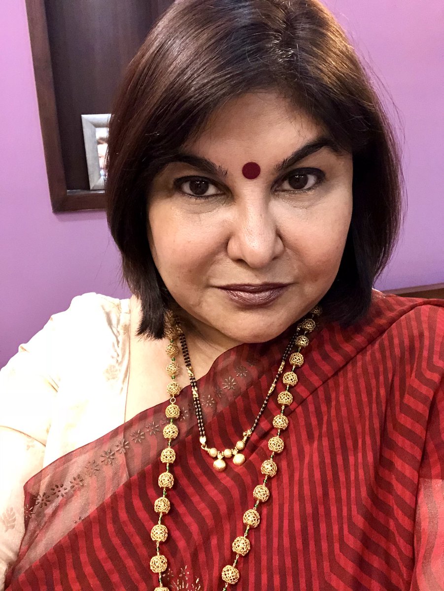 seemagoswami's tweet photo. The last few days of chiffon... before the silks come out! #WearASari https://t.co/1nwUG6yYxd