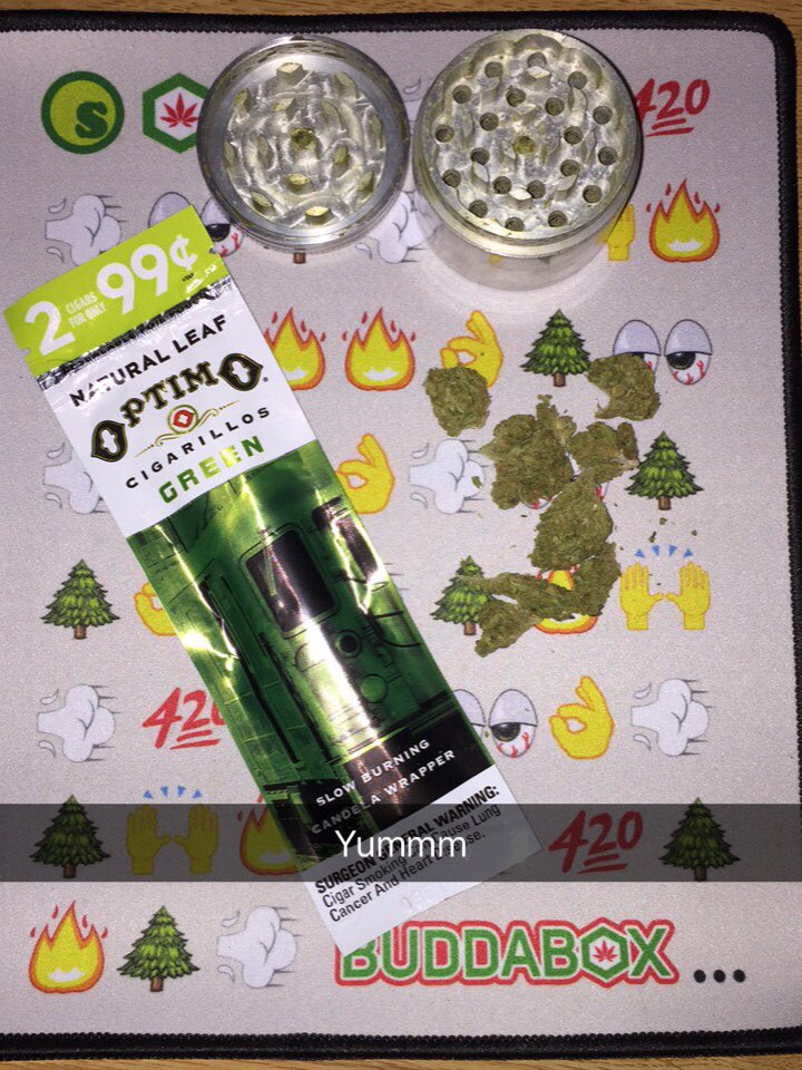 3Nuggs's tweet photo. Best way to start the day. #wakenbake #THC https://t.co/o7mv2Xzi5o