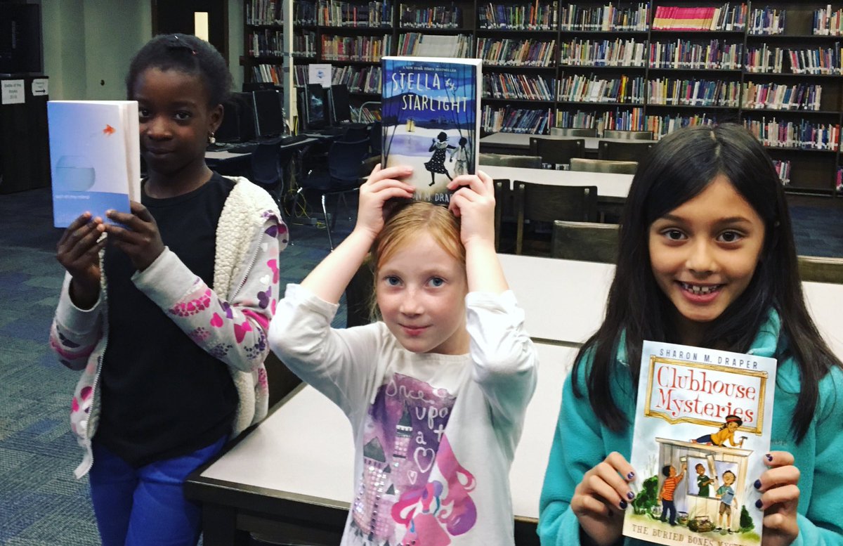 Had a wonderful visit in NY. The young New Yorkers are busy reading. 📚