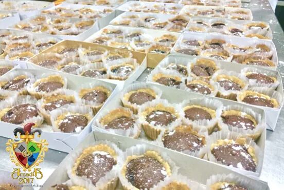Arcadia_2k17's tweet photo. Calling all sweet pastry lovers!!!!🍪🍰😋
Feel free to pm us for orders and inquiries or see us at LPU LAGUNA! Thank you☺💕 

#ARCADIA2017 https://t.co/RhBVD5ynHf