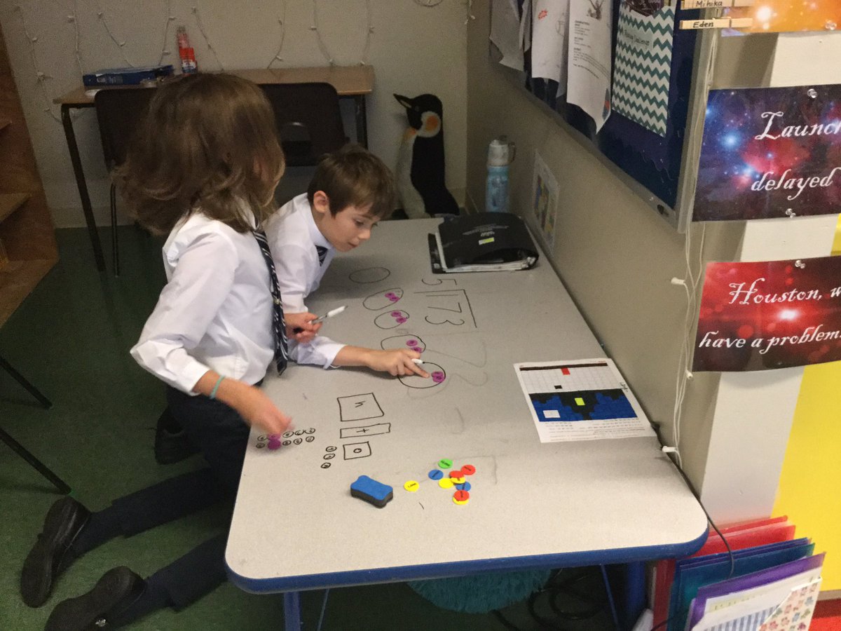 BISCLPYear5's tweet image. No math books today... we're writing on the tables instead! #practicalmath #reallifedivision #reasoning #fearlessfireflies
