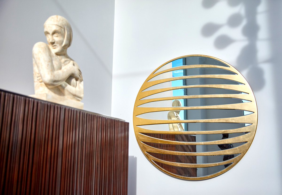 Christopher_Guy's tweet photo. Introducing Op-Art #mirror: 
Discover this piece on our website: https://t.co/9ujkz9PjJu
#christopherguy #furniture #luxury #artdeco #design https://t.co/nOxue0JRN7