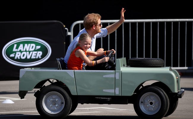 Check out the latest blog from <a href="/pocketclassics/">Pocket Classics</a> when Prince Harry jumped into a miniature Land Rover <a href="/WeAreInvictus/">Invictus Games Foundation 💛🖤</a> bit.ly/2yqbtmq