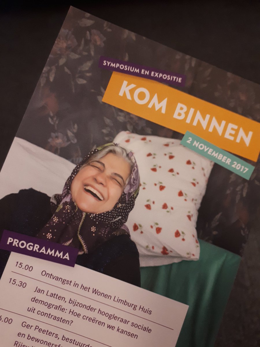 JetVossen's tweet photo. Jan Latten op symposium #kombinnen #wonenlimburg : sociale demografische ontwikkeling vraagt om andere rol corpo's, naar coachend/meedenkend https://t.co/OfssC7u2Vd