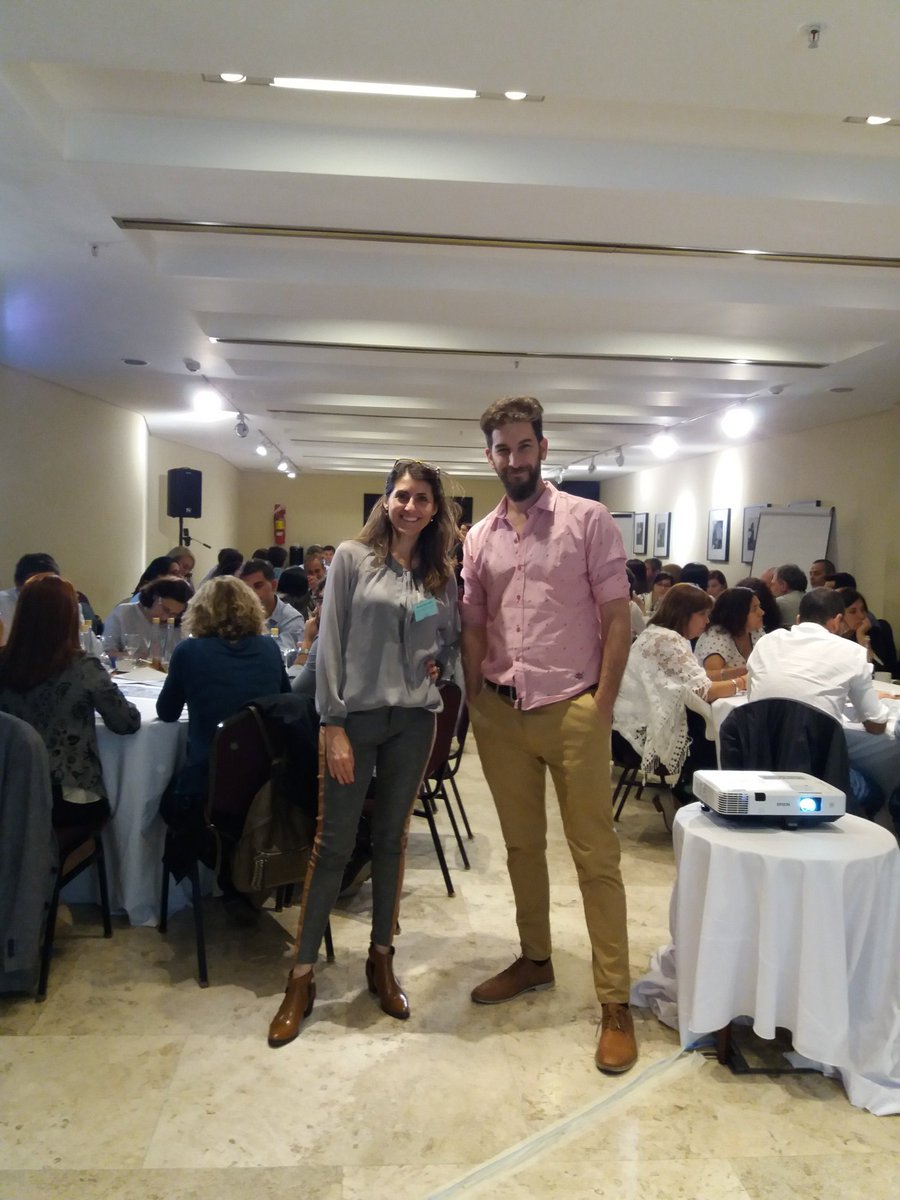 dsenmartin's tweet photo. ¿Cómo incorporar criterios socioambientales a proyectos metropolitanos? Facilitando segunda jornada de #MetrolabArg con @plumerman https://t.co/pO5EYLhxF7