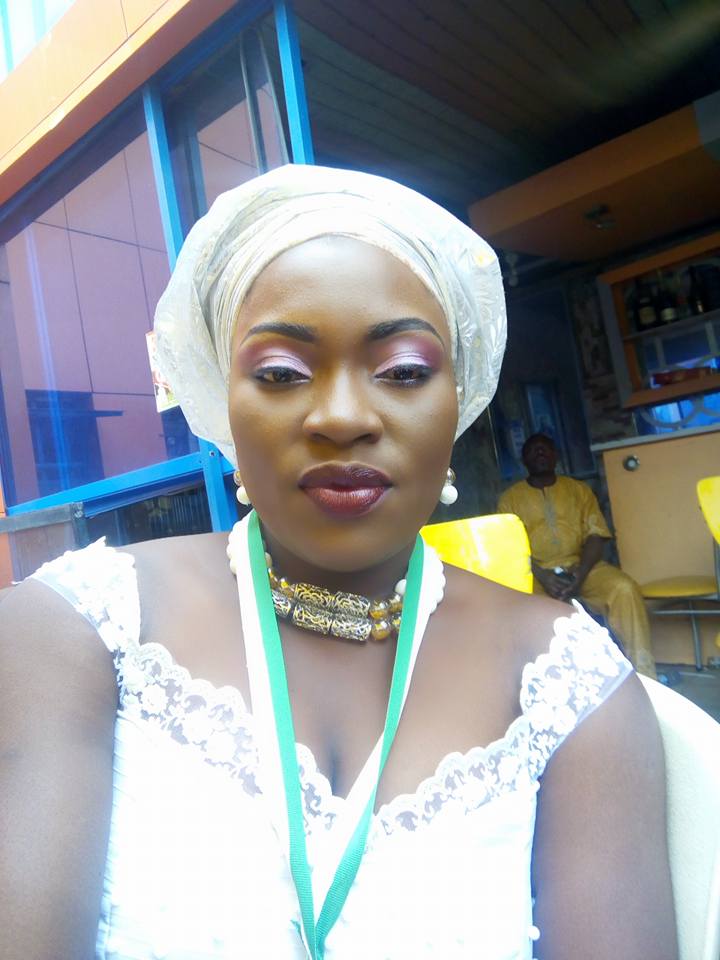 Lighthouseshub's tweet photo. Our guest for Friday LiteChat is Mosunmola Agboola, Accessories expert to discuss more about Fashion live. @Lighthouseshub https://t.co/svbdFtb4ej