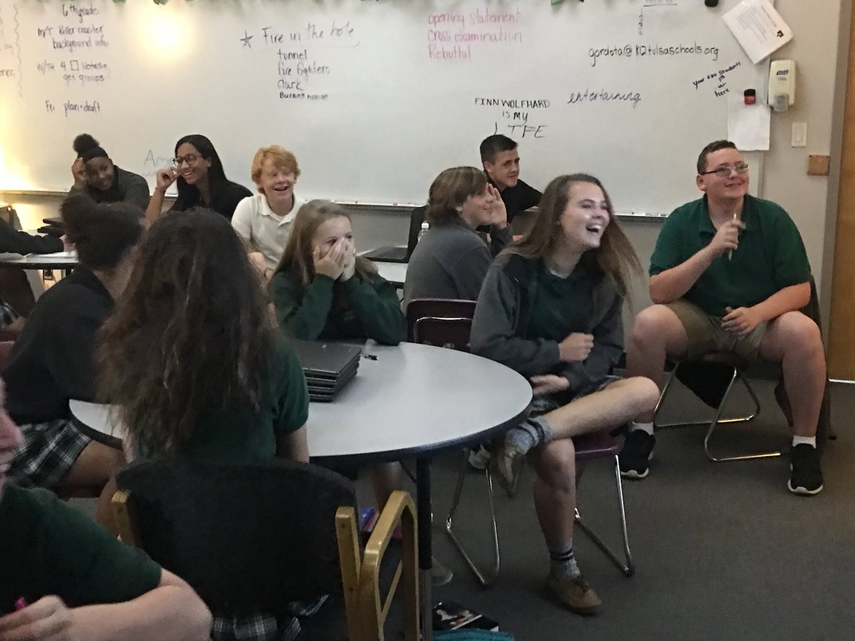 tagordo04's tweet photo. 8th graders watching their 6th grade commercials. They loved it! #tpssuccess https://t.co/pSNERvoCXp