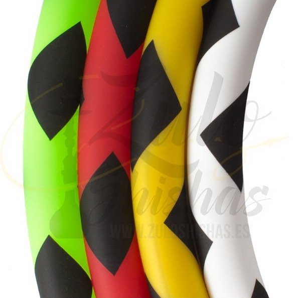 ZuloShishas's tweet photo. Manguera de silicona para cachimba o shisha de dos colores modelo Striped, fabricada por Caesar en Alemania.

Tamaño total https://t.co/NgOZwoXaSG