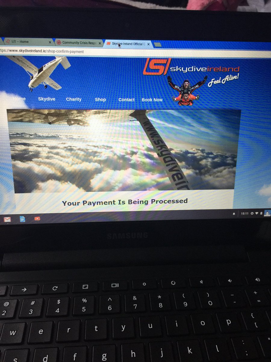 CourtneyMuckell's tweet photo. Signing up for a #charityskydive has lead to 12 weeks of diet and exercise so they let me jump π #Sacrifice #ByeChoco #ByeFelicia π https://t.co/HSS3O4QkWC