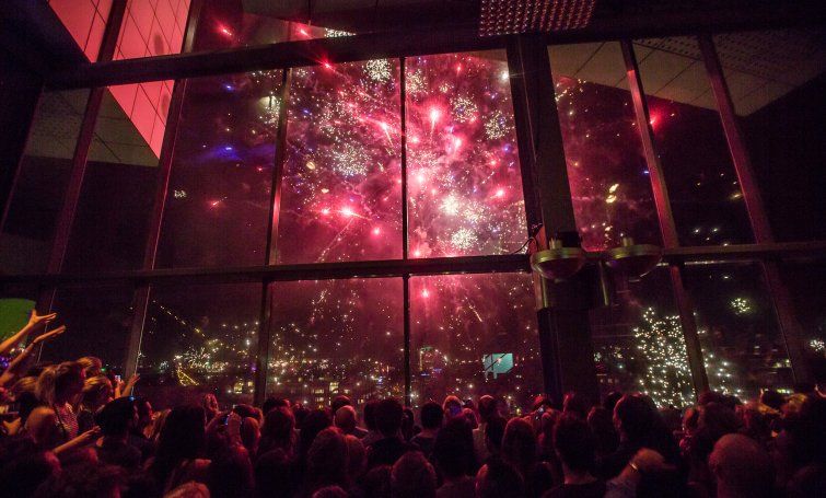 Tomorrow (Fri 11/3) at 1PM the ticket sales for New Years Eve #Festival at <a href="/TiVre_Utrecht/">TivoliVredenburg</a> starts via this link: buff.ly/2zq7XbU #NYE