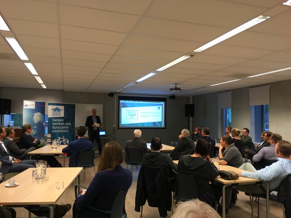 In ons <a href="/KulturhusBorne/">Kulturhus Borne</a> wordt de Mobiliteitsbattle uitgereikt <a href="/Twente_Mobiel/">Twente Mobiel</a> en <a href="/Zienergie/">Zienergie</a> promoten duurzame mobiliteit #gedragsbeïnvloeding