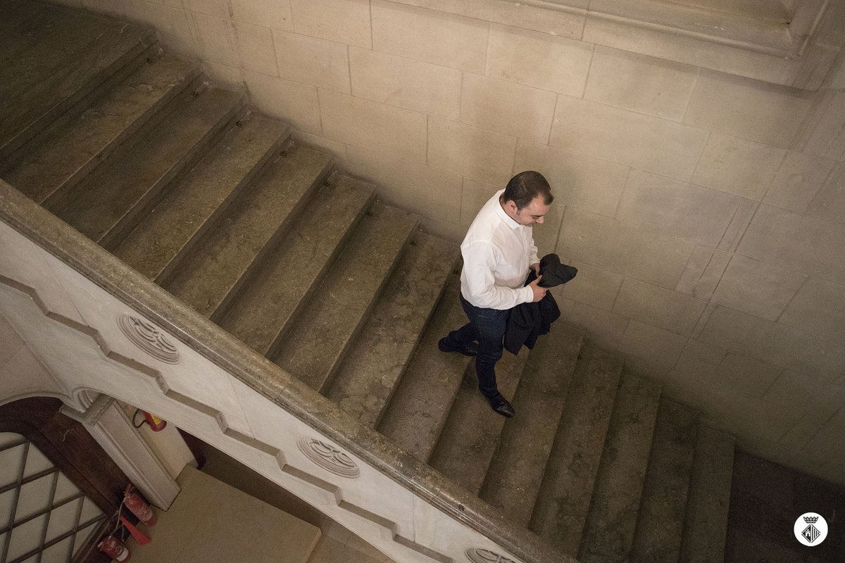 jordi_ballart's tweet image. Deixo el PSC i alcaldia x dignitat i coherència amb els meus valors. Marxo amb la consciència tranquila x la feina feta i amb el cap ben alt