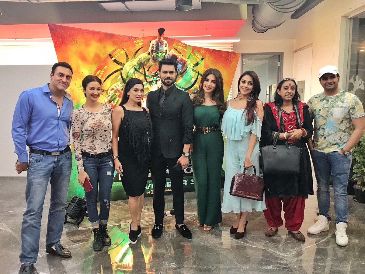 shamasikander's tweet photo. Just saw #ThorRagnarok a Mst watch funny, witty cute u don’t wana miss specially d Hindi version dubbed by my dear friend @gauravchopraa👍🏻👍🏻 https://t.co/cGU54aEedp