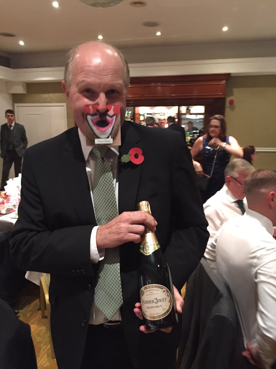 AVerityAndrews's tweet photo. Our @wilkinskennedy heads and tales winner @DemelzaHospice Business Awards #DemelzaBizAwards https://t.co/FMllyzUCli