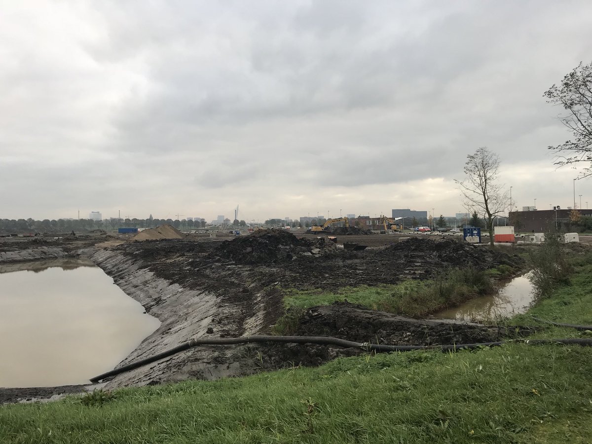 kuhrtsmissles's tweet photo. Rijnvliet.
Zuidelijk deel is bouwrijp. https://t.co/kcqviG6vgS