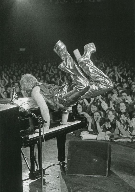 TOURREADYINC's tweet photo. "Grow some funk of your own" #tbt #eltonjohn #stagecrew #roadcrew #roadie #roadielife #backstage https://t.co/sgnYKr8ASj