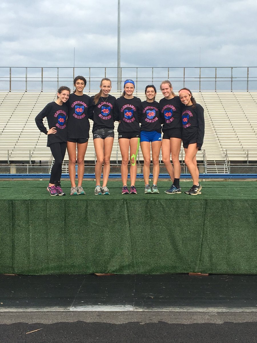 OOHSXC's tweet photo. Girls previewed the State course as well! They race at 12:30 Saturday against the final 20 teams in the State! #statebound2017 https://t.co/bG8dEkor5K