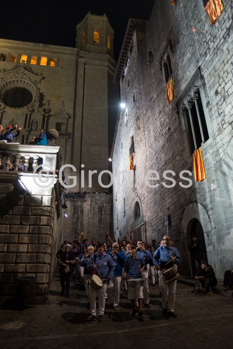 GiroPress's tweet photo. Excel·lent #TracaFinal @Marrecs a la Catedral de Girona. @girona_cat @ViladeSalt @CanalMarrec https://t.co/7y9GOTWd2v