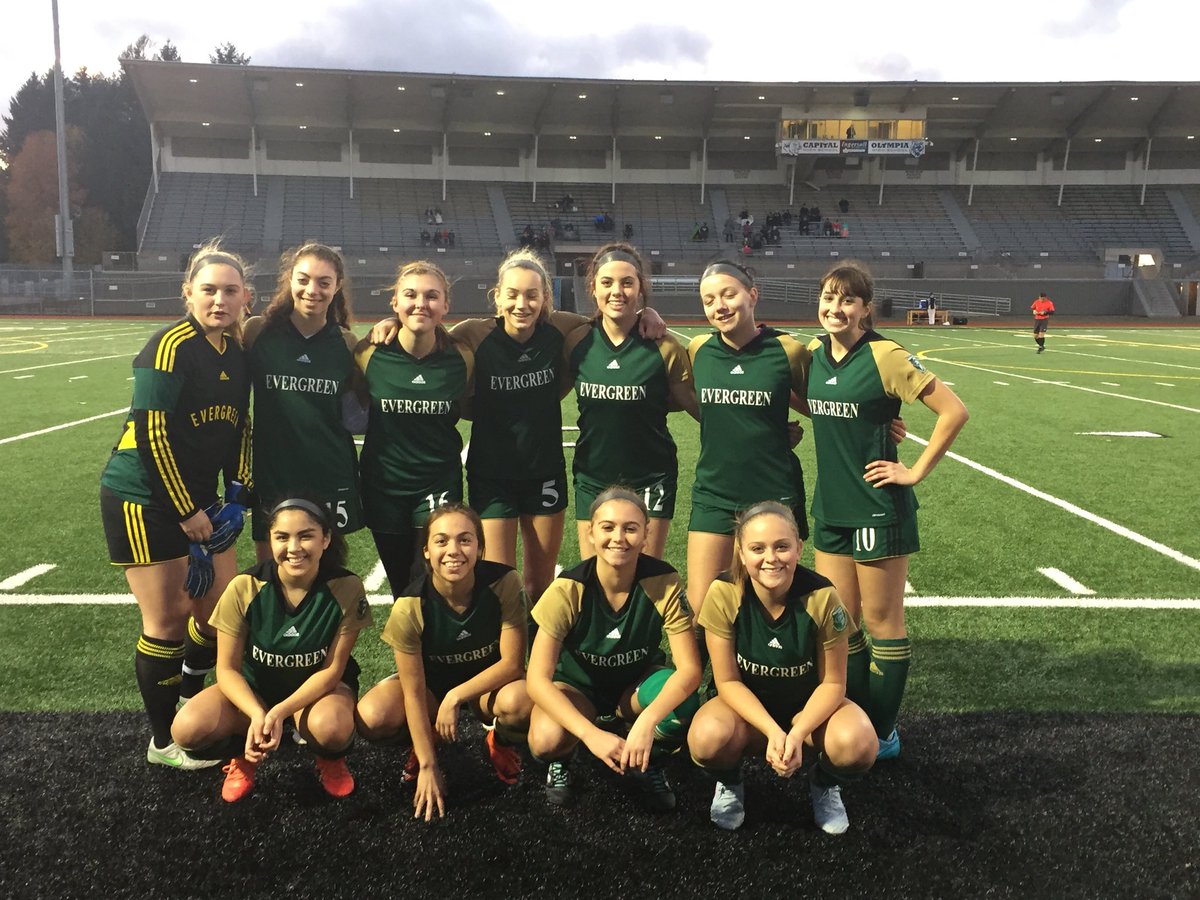 What a Great Season! Please make sure to get gear turned in by November 8th. Fines will be issued after that. Banquet information to follow