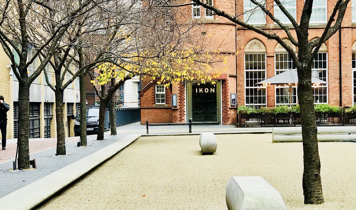 OceeDesign's tweet photo. An excellent event @ikongallery - watch this space for the next #DesignStretch! #thisisbirmingham https://t.co/Bwwx39XwjL