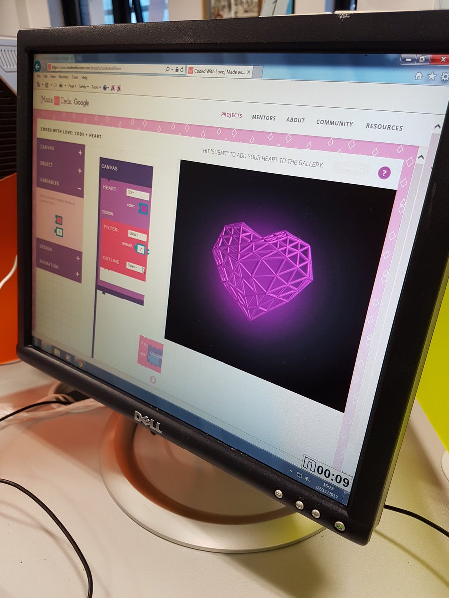 plymlibraries's tweet photo. Amazing work by the girls at the first Hello World session at North Prospect Library today! https://t.co/JOmuYvDQu5